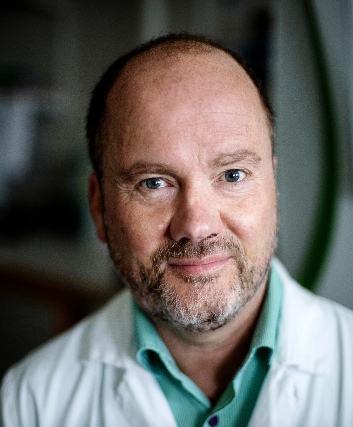 Hans Fischer himself was affected by SIBO.